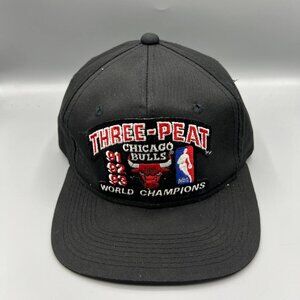 Vintage Chicago Bulls Hat Three-Peat World Champions Youngan Snapback Cap Jordan